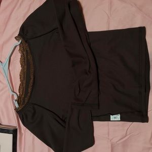 dolls skill med brown y2k early 200s STYLE top with lace / brown top with lace